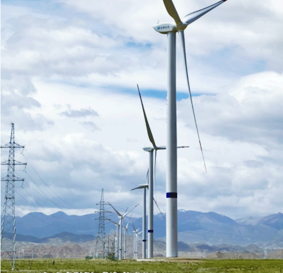 一路向西 零距離走近中國最大單體風電場！